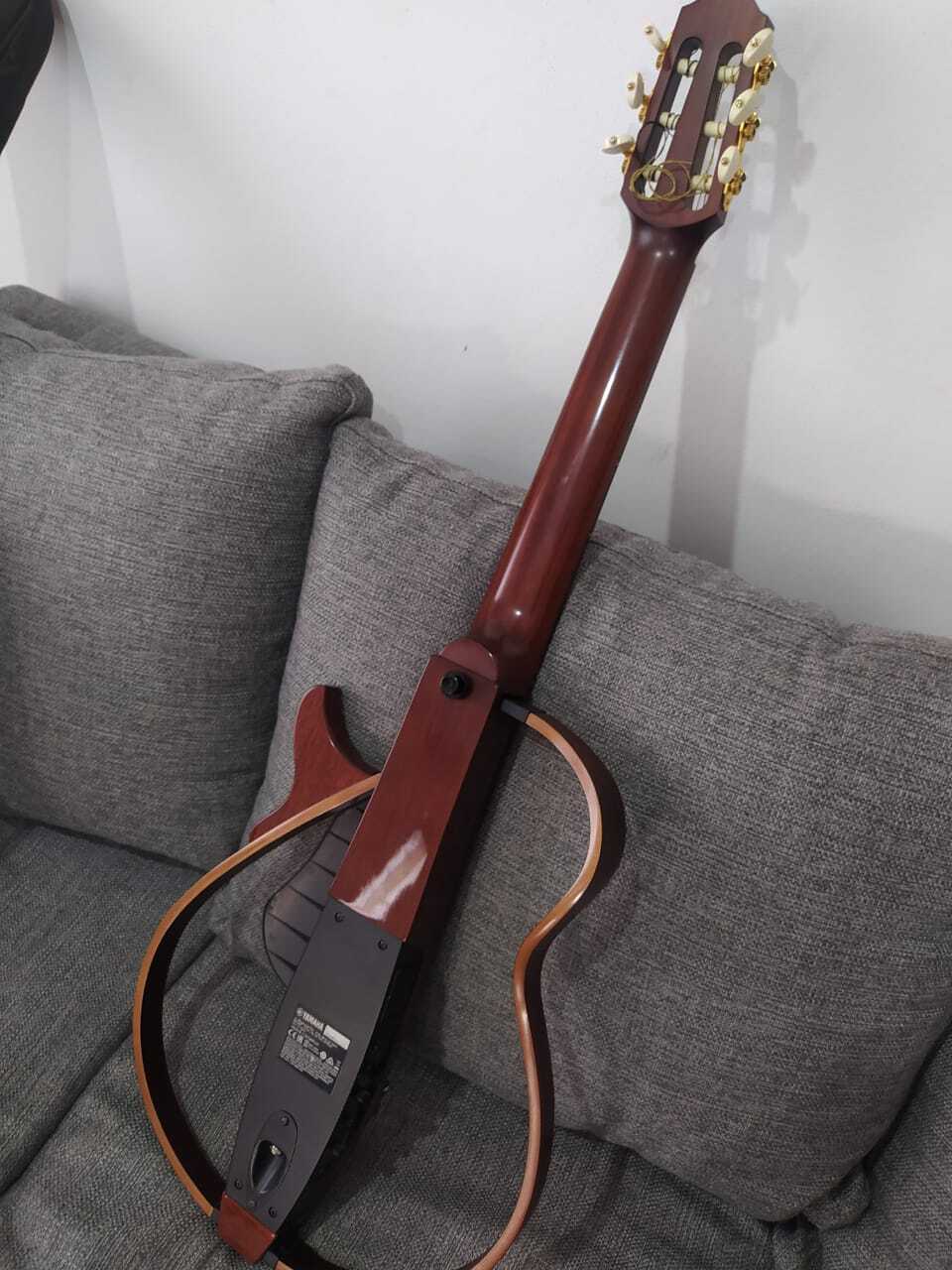 Guitarra Yamaha SLG200N Silent  – Nylon - Image 4