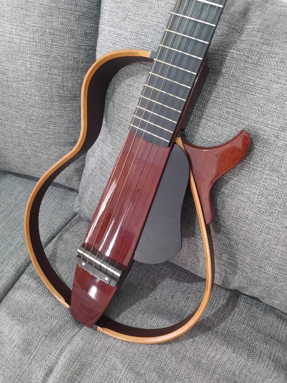 Guitarra Yamaha SLG200N Silent  – Nylon - Image 2
